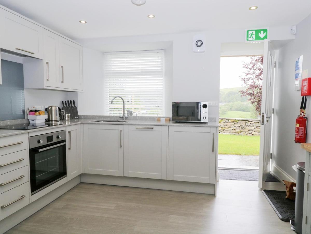 Oxen Park Farm Cottage Ulverston Kültér fotó